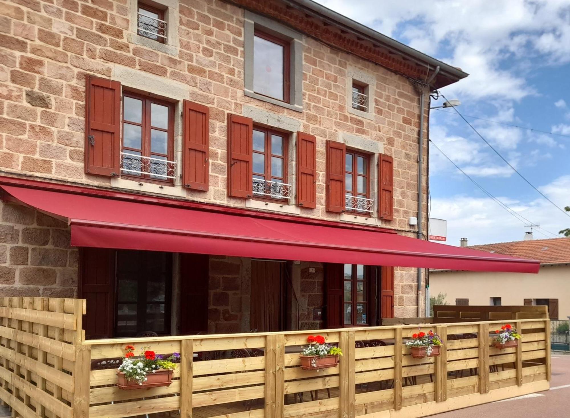 Les Pierres Roses Bed & Breakfast Coise Exterior photo
